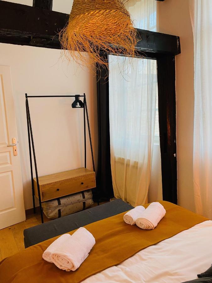 Appartement Place De La Cath' Avec Parking Colmar Bagian luar foto