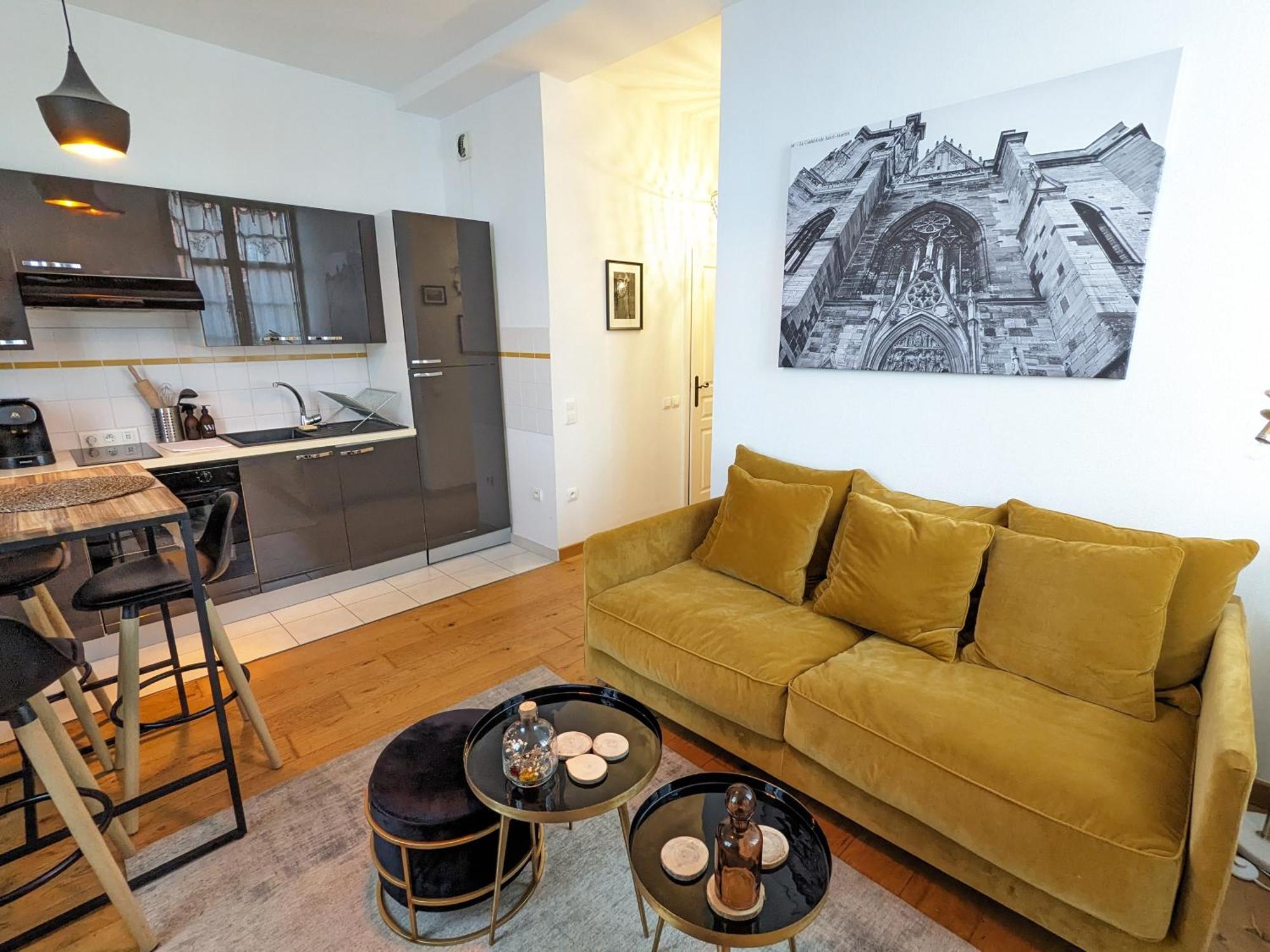 Appartement Place De La Cath' Avec Parking Colmar Bagian luar foto